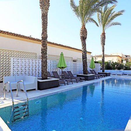 Zafran Boutique Hotel Доналуката Екстериор снимка