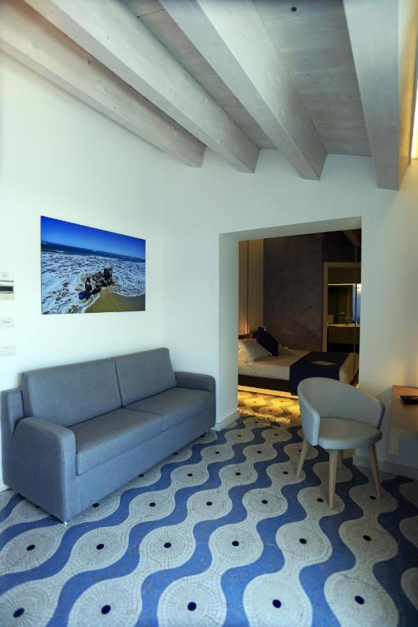 Zafran Boutique Hotel Доналуката Екстериор снимка
