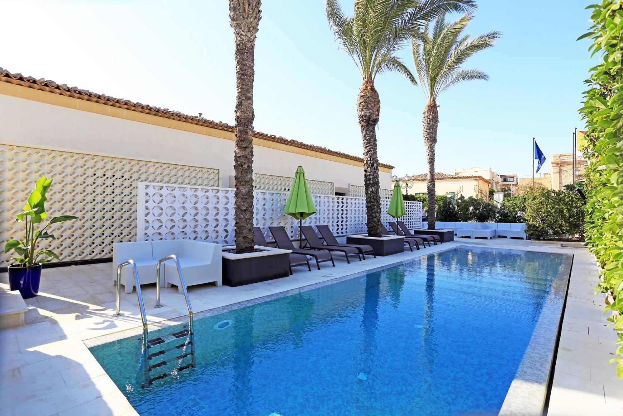 Zafran Boutique Hotel Доналуката Екстериор снимка